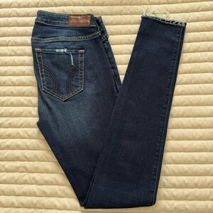 Hollister Ripped Low Rise Super Skinny Jeans 3R